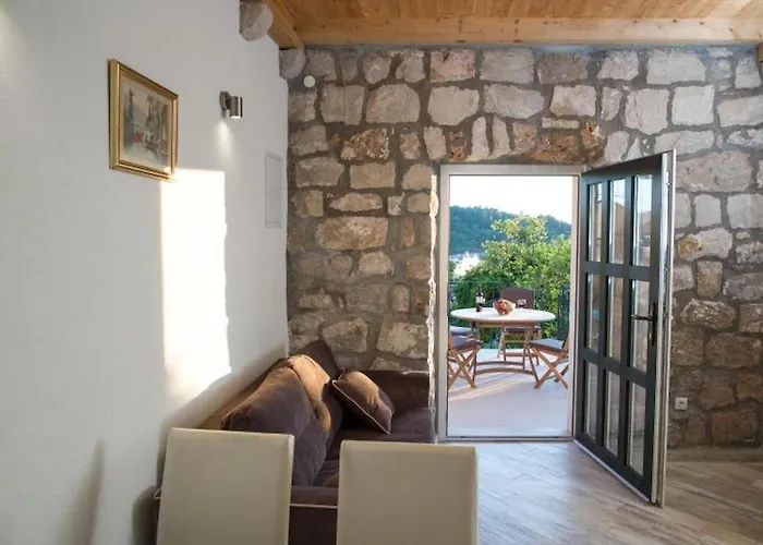 Sweet Old Stone House Cavtat